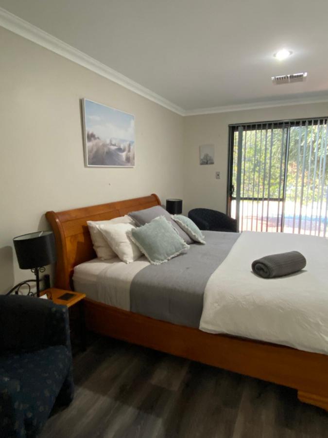 Seatrees Accommodation Yanchep Bagian luar foto