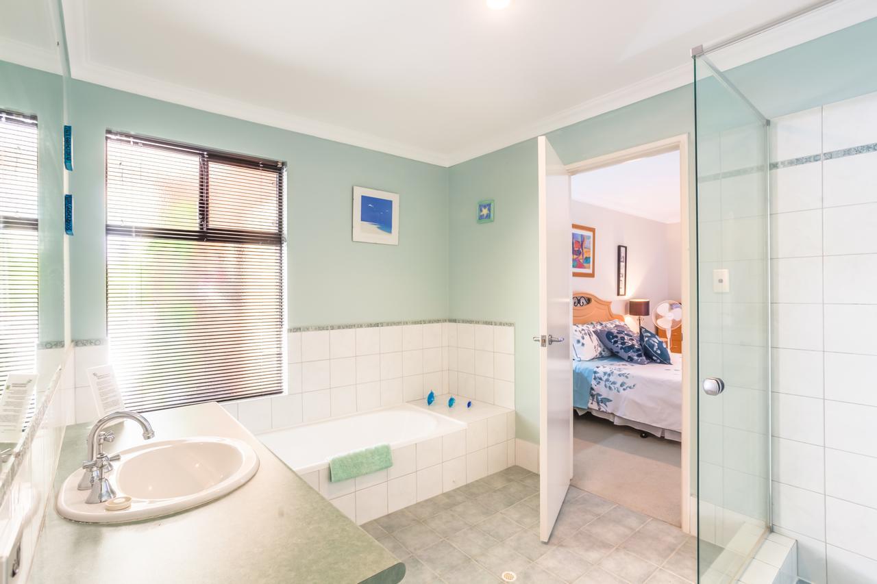 Seatrees Accommodation Yanchep Bagian luar foto